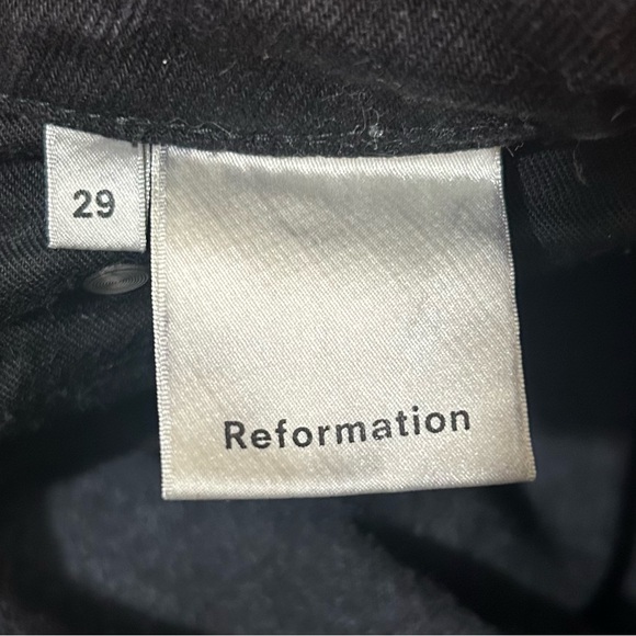 Reformation Black Cropped Cigarette Jeans 29 Raw Hem Distressed High Rise - Picture 9 of 10